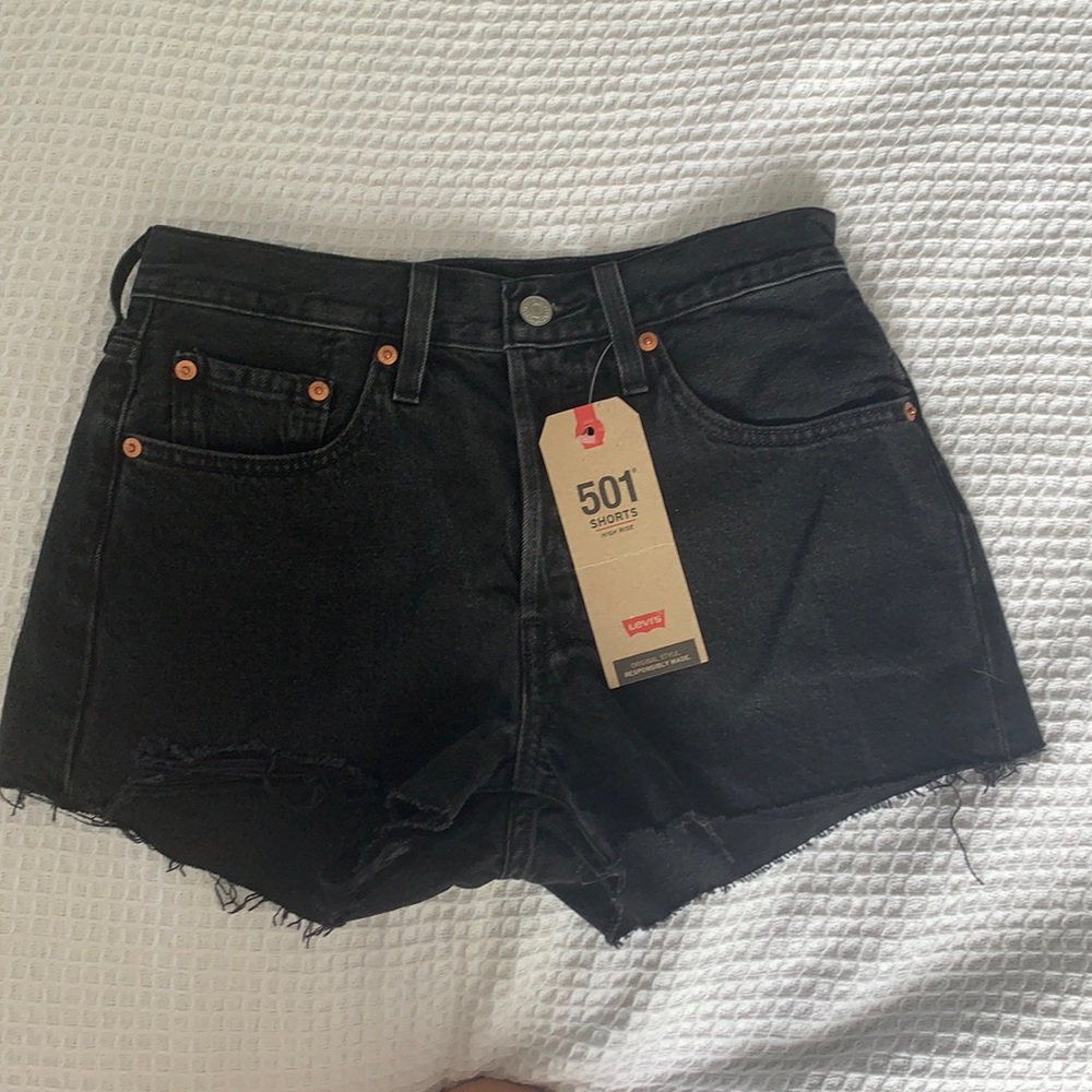 Black 501 Levi’s Shorts